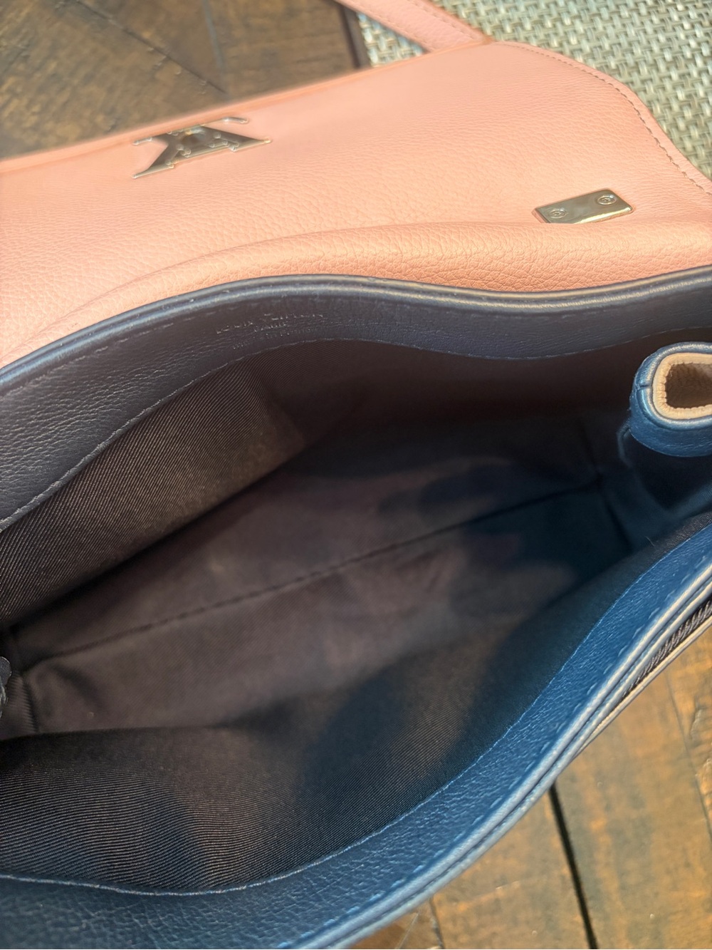 Louis Vuitton Lockme II BB bag - Picture 11 of 16